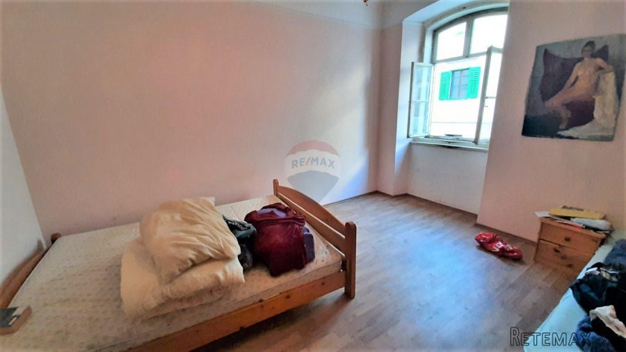 Istra, Buje, autohtona kuća s puno potencijala - 4