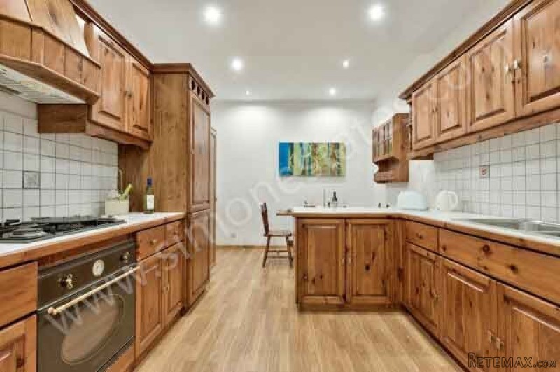 Flat, Luxurious Finish - 2