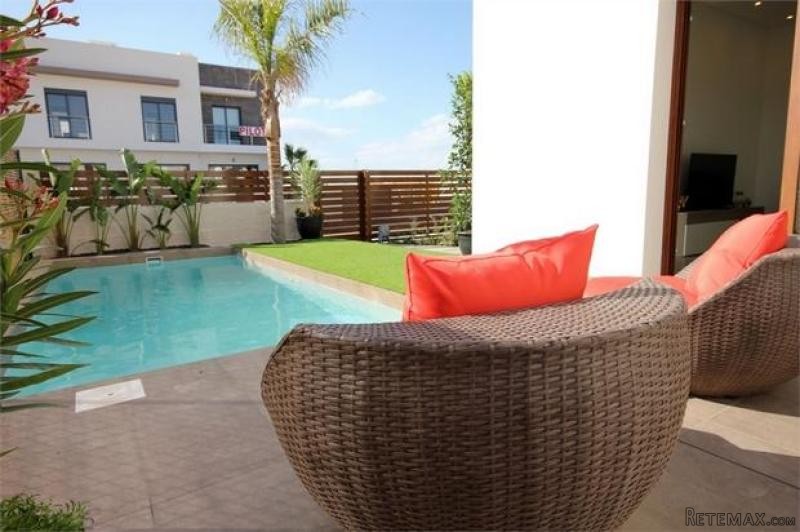 2 bedroom detached house for sale - 2