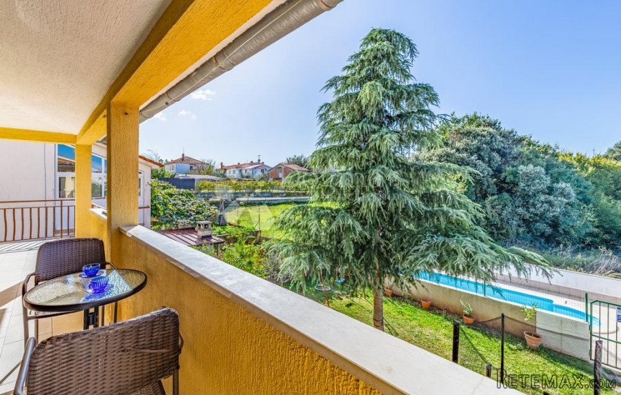 Predivna apartmanska kuća sa bazenom - 4