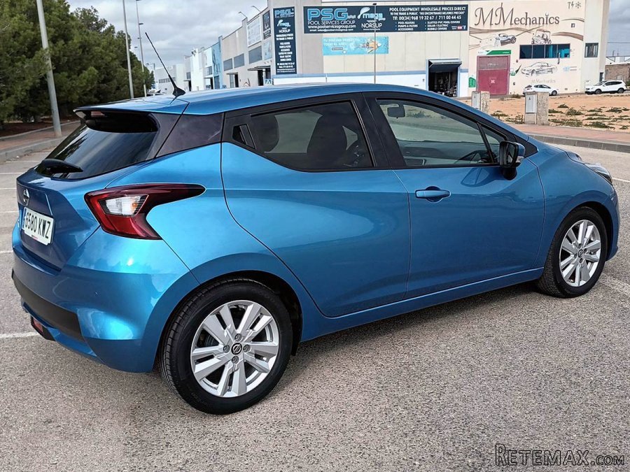 Nissan Micra 1.0 - 4