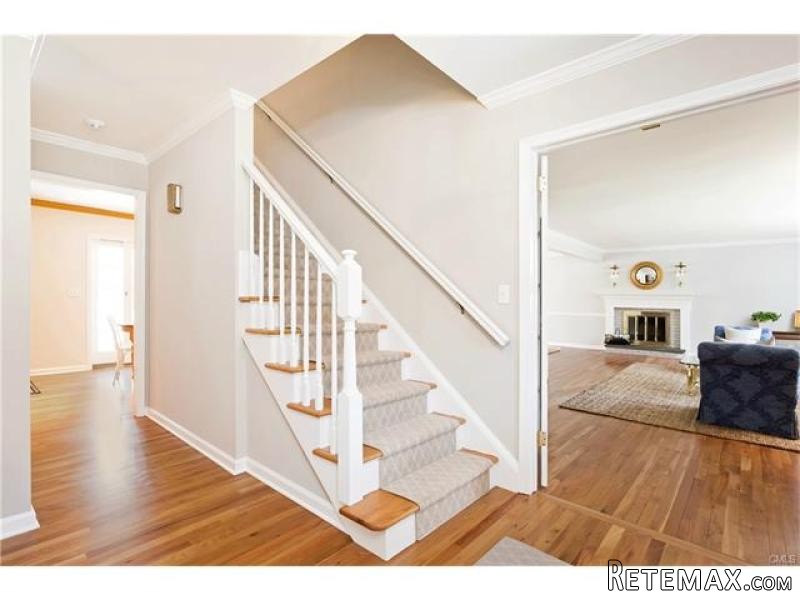 4 bedroom House For Sale: 18 COUNTRY.. - 2
