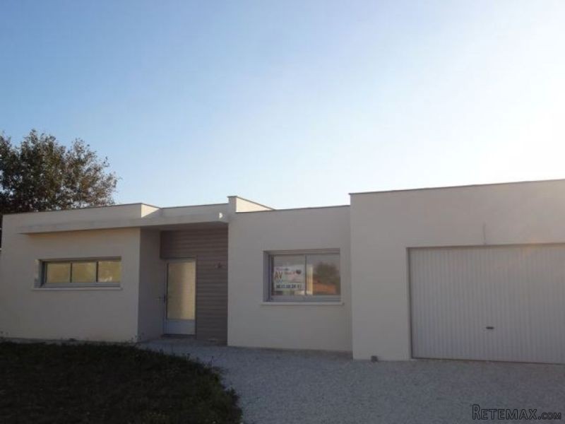 3 Bedroom Modern Villa With Garden.. - 2
