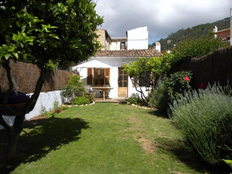 Beautiful townhouse with guest.. - 2
