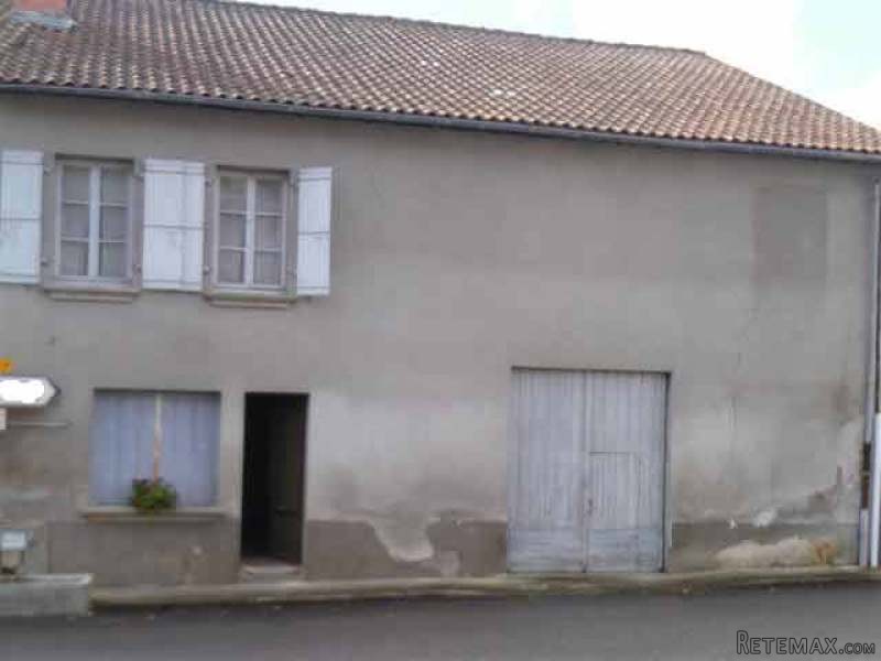 Old Stone House And Barn, 600 m2..