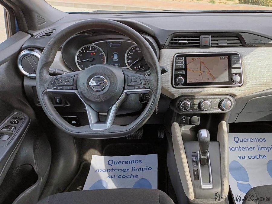 Nissan Micra 1.0 - 9