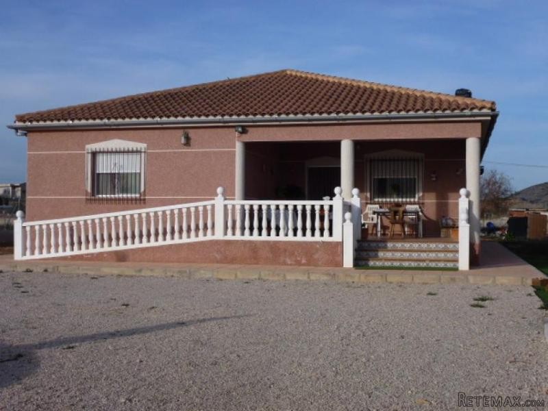 Villa for sale in Hondon de los Frailes..