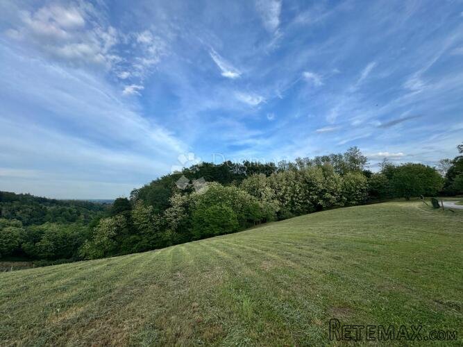 Građevinsko zemljište s vinogradom i panoramskim pogledom – - 2
