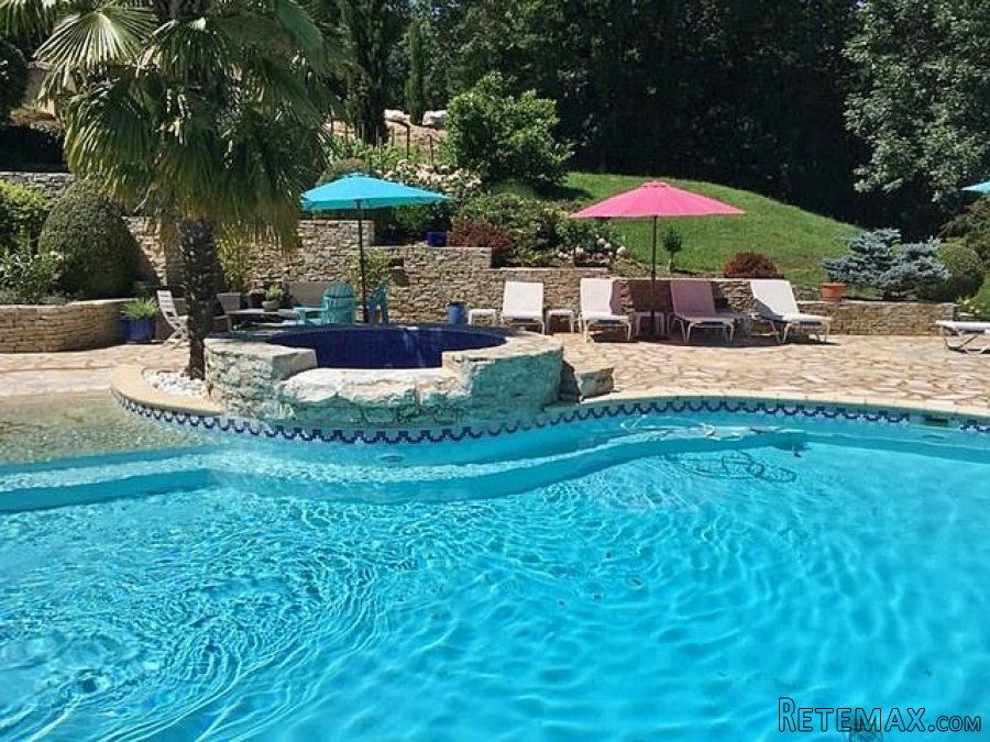 Puy L'Eveque (Lot) - Immaculate stone property with 7 en suite.. - 3