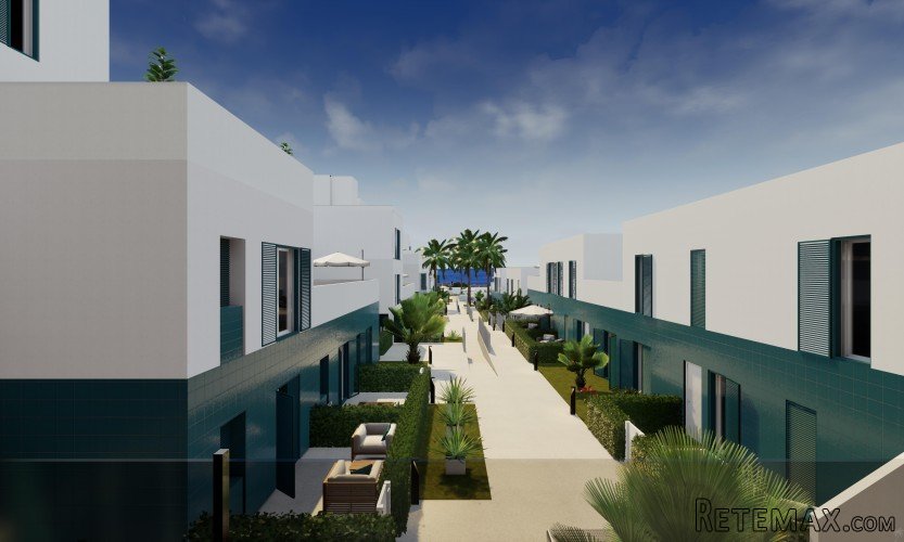 This project is located near the golf course Campo de Golf.. - 6