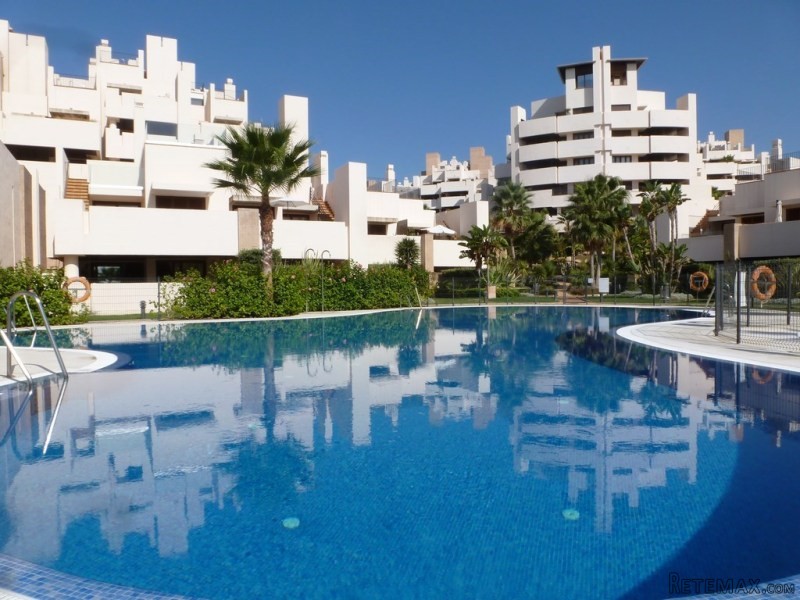 Golden Mile Apartment