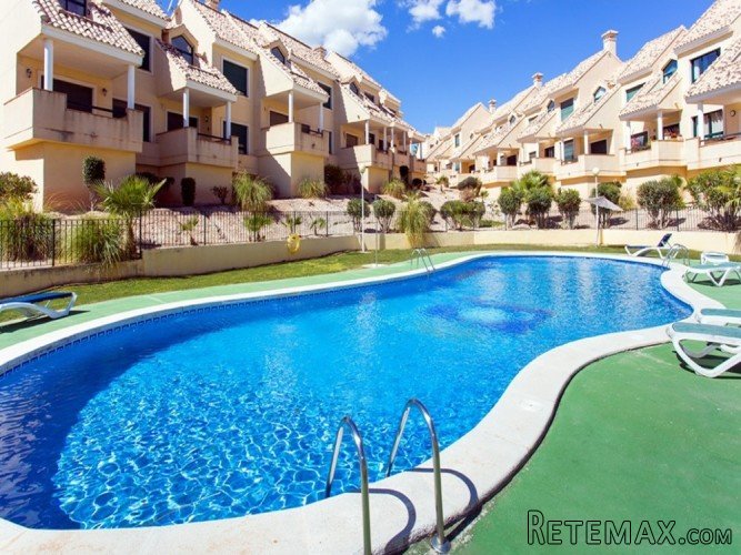 &nbsp;3 Bedroomed Townhouse on the Prestigous Golf Resort..