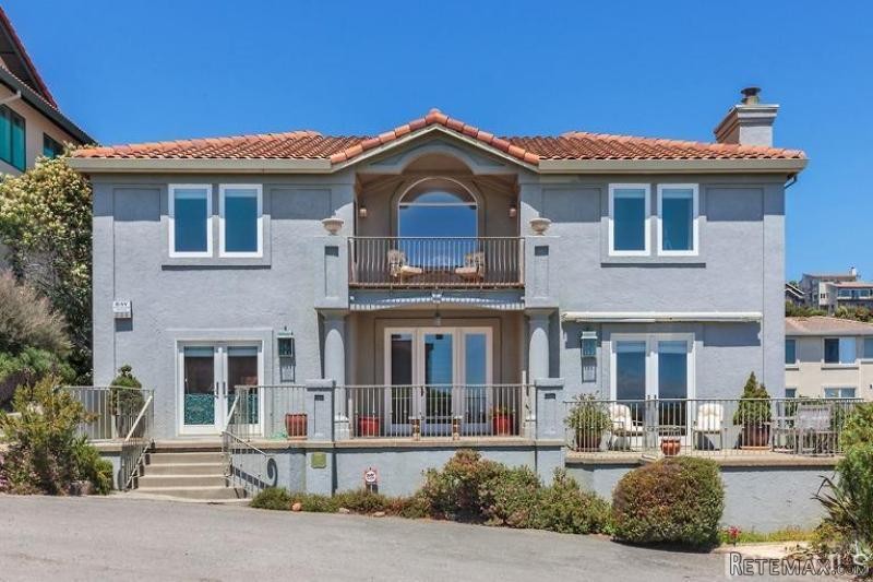 3 bedroom House For Sale: 518 Grandview..