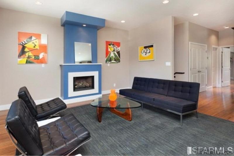 3 bedroom House For Sale: 941 Cayuga.. - 2