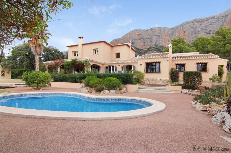 Beautiful finca style villa with views.. - 2