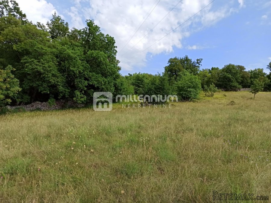 Krasica, zemljište od 7.776m2