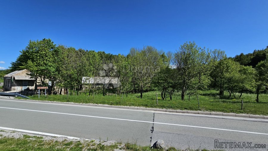 PRILIKA ZA INVESTITORE, građ. parcela 4000m2 s ucrtanim obje - 5