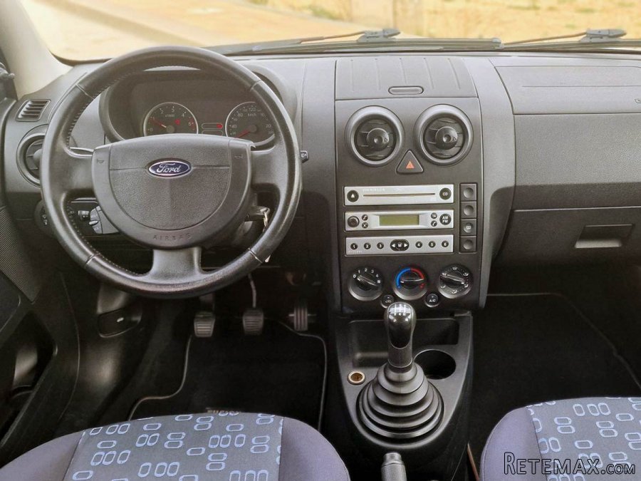 Ford Fusion 1.4 - 6