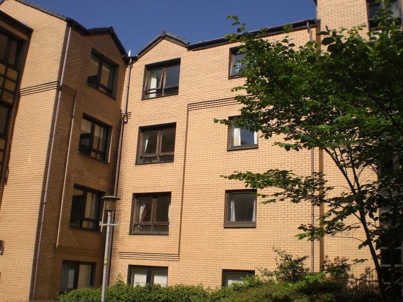 Flat 10, 25 Glenfarg St, St Georges..