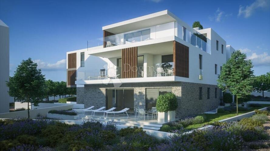 VODICE, spoj luksuza i komfora nadomak mora - 2
