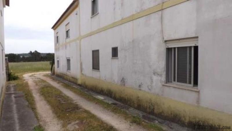 Investment property for sale comprised.. - 2