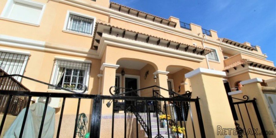 South Facing 2 Bedroomed Townhouse in Pau 26..