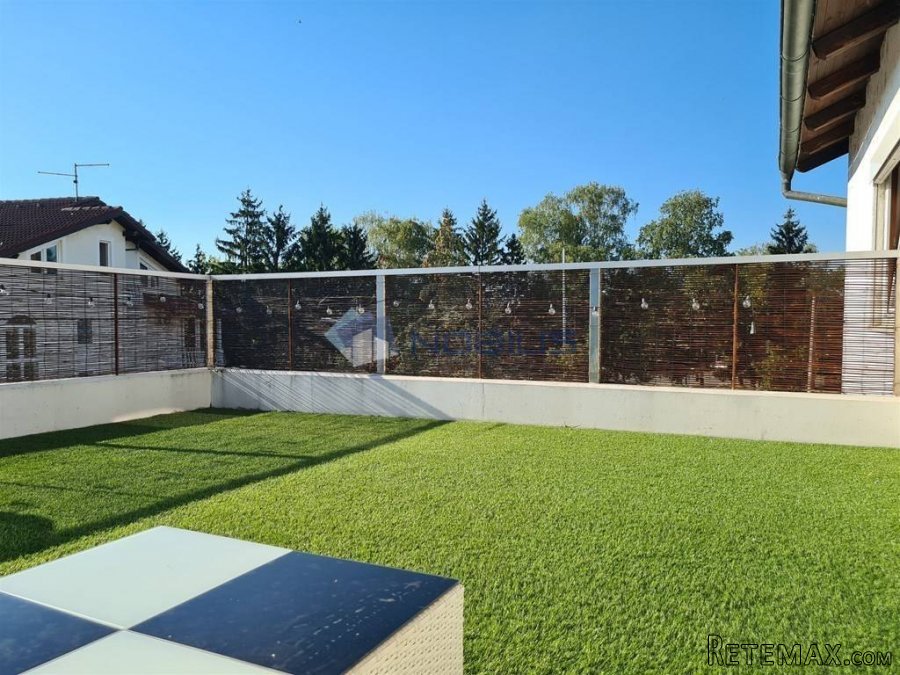 Zagreb, Gajnice, Samoborska c., stan 90 m2