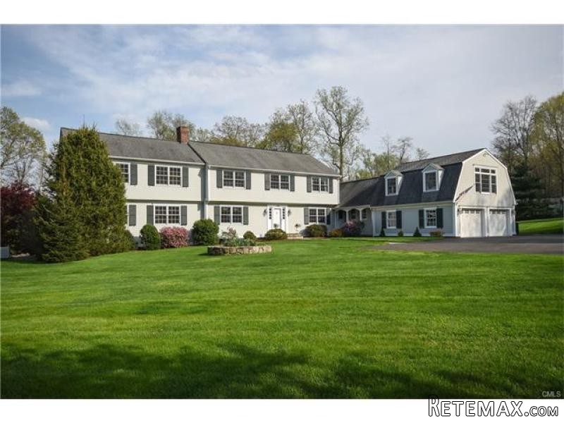 5 bedroom House For Sale: 139 THURTON..