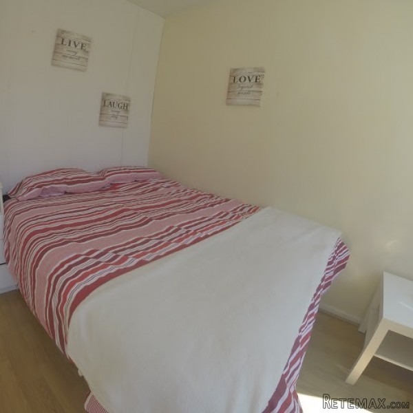 Amazing Location!!! Comfortable Double..
