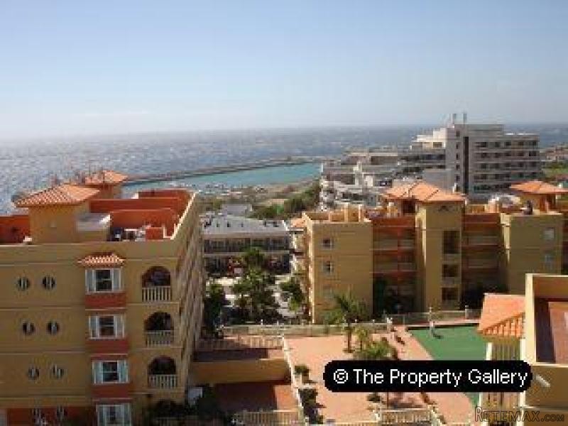 Penthouse For Sale in Golf Del Sur..