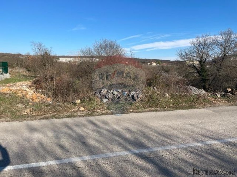 Otok Krk, grad Krk,atraktivno zemljište u industrijsko-poslo