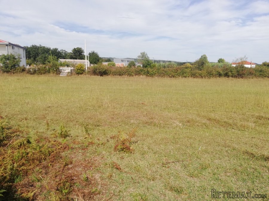 Prodajem plac u Ulcinju-Crna Gora - 2