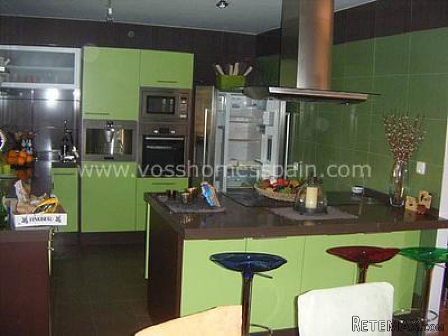 Large, fully furnished 200m2 , 2 storey, detached 3 bed 2.. - 5