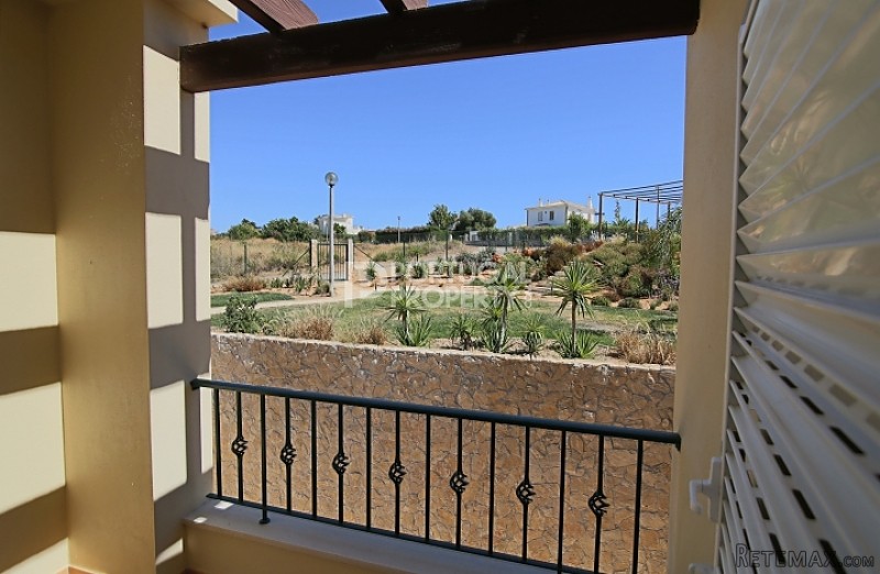 2 Bed apartment with large rooftop.. - 2