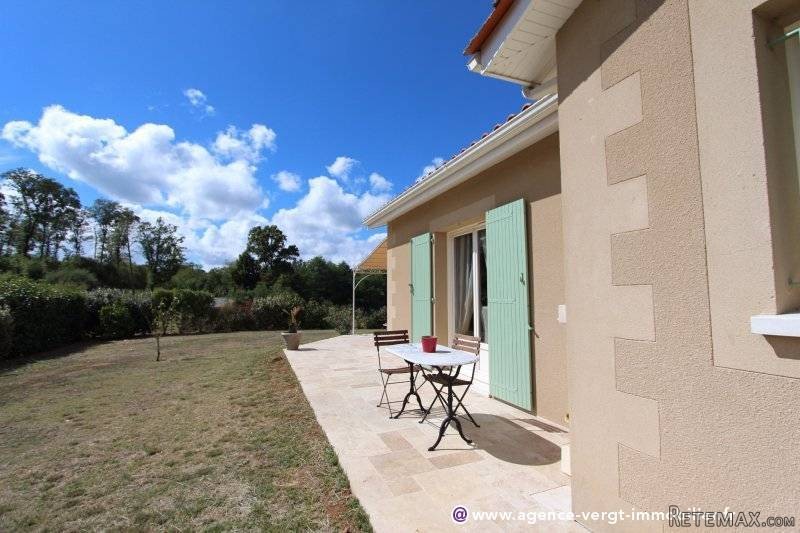 Ref 29247 : Agreable Maison En Bois