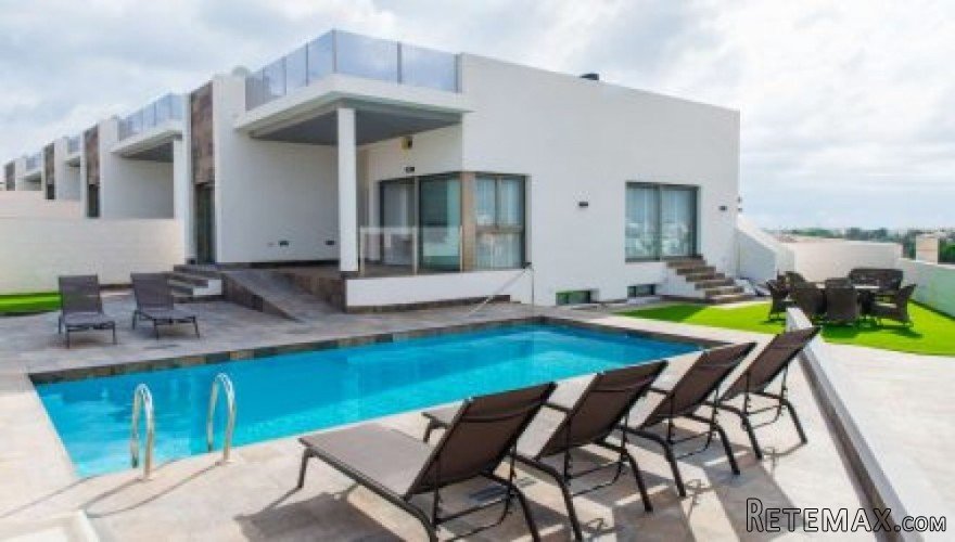 Stunning &nbsp;Exclusive 3 Bed 2 Bath Detached Villas with..