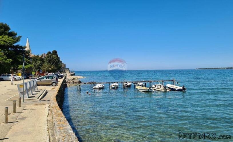 Poreč, odličan restoran sa dugogodišnjom tradicijom, 100 met - 2