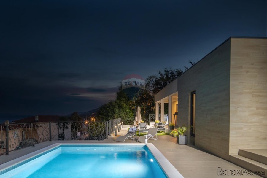 Opatija, Ičići, samostojeća kuća s bazenom, površine 163 m2 - 3
