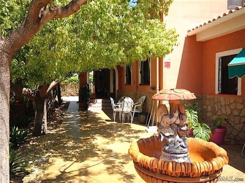 UM5078 - Busot - Villa €225,000