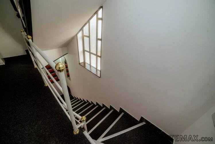 Prodajem fantastičnu kuću sa 3 LUX apartmana na najlepšoj lokaci - 14