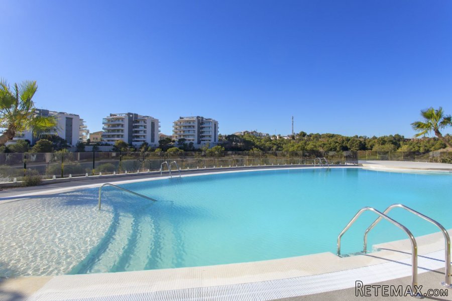 Ground floor apartment located in La Zenia, Orihuela Costa...