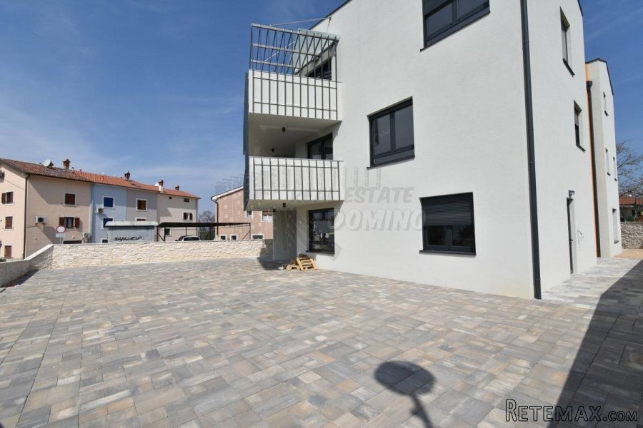 Prekrasni apartman na prvom katu s pogledom na more! - 15