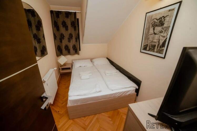 Prodajem fantastičnu kuću sa 3 LUX apartmana na najlepšoj lokaci - 16