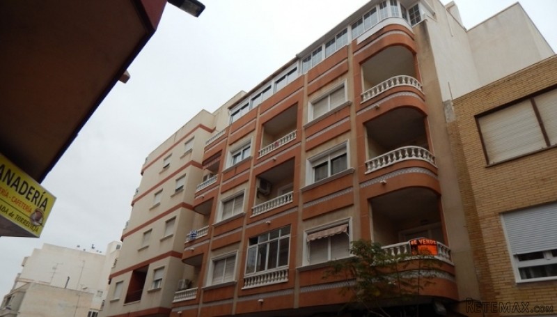 Resale · Apartment · Spain · Costa Bl..