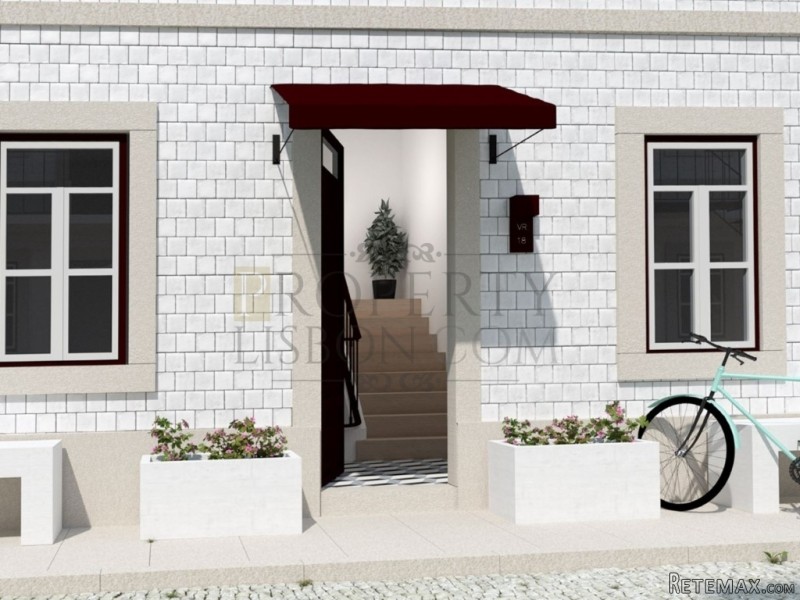 T1 Lisbon Apartment for Sale,Penha de..