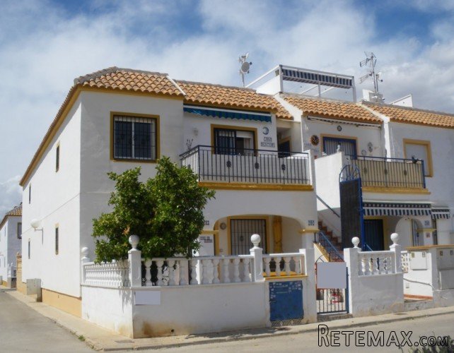 Immaculate 2 Bed 1st Floor..