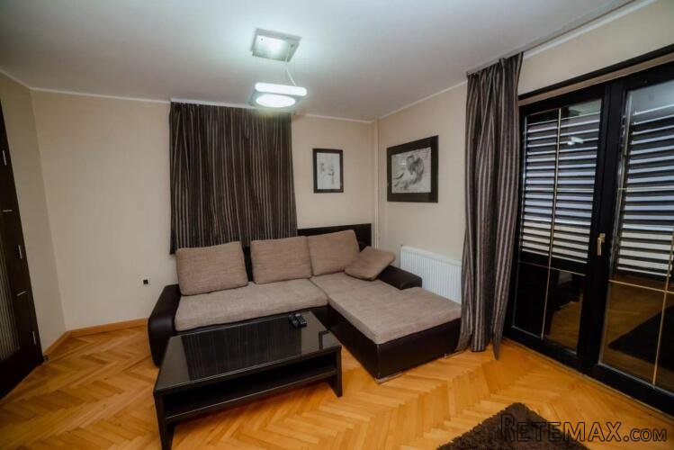 Prodajem fantastičnu kuću sa 3 LUX apartmana na najlepšoj lokaci - 18