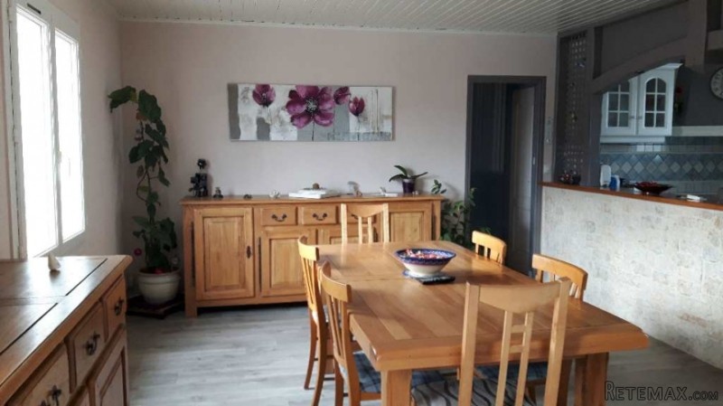 4 Bedroom House For Sale - 2