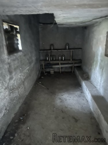 Prodajem kucu u Novim Karlovcima - 20