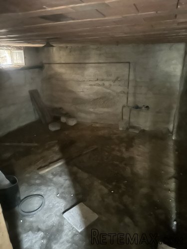 Prodajem kucu u Novim Karlovcima - 21